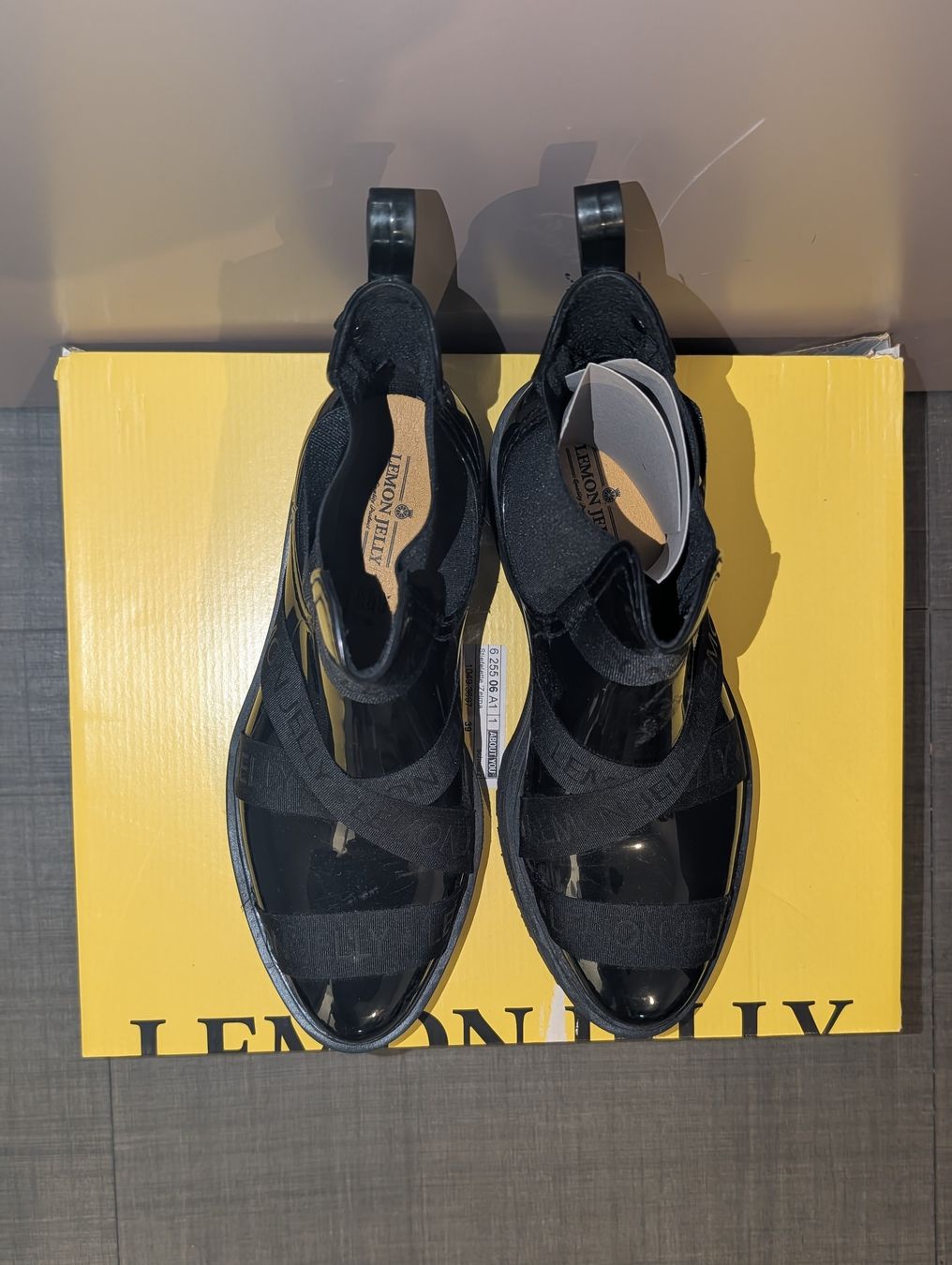 Chaussures femmes: Lemon Jelly Francesca Black Rain Boots, Size 39 – Neuf (Voir description) à Meyrin par att_mgj5 4