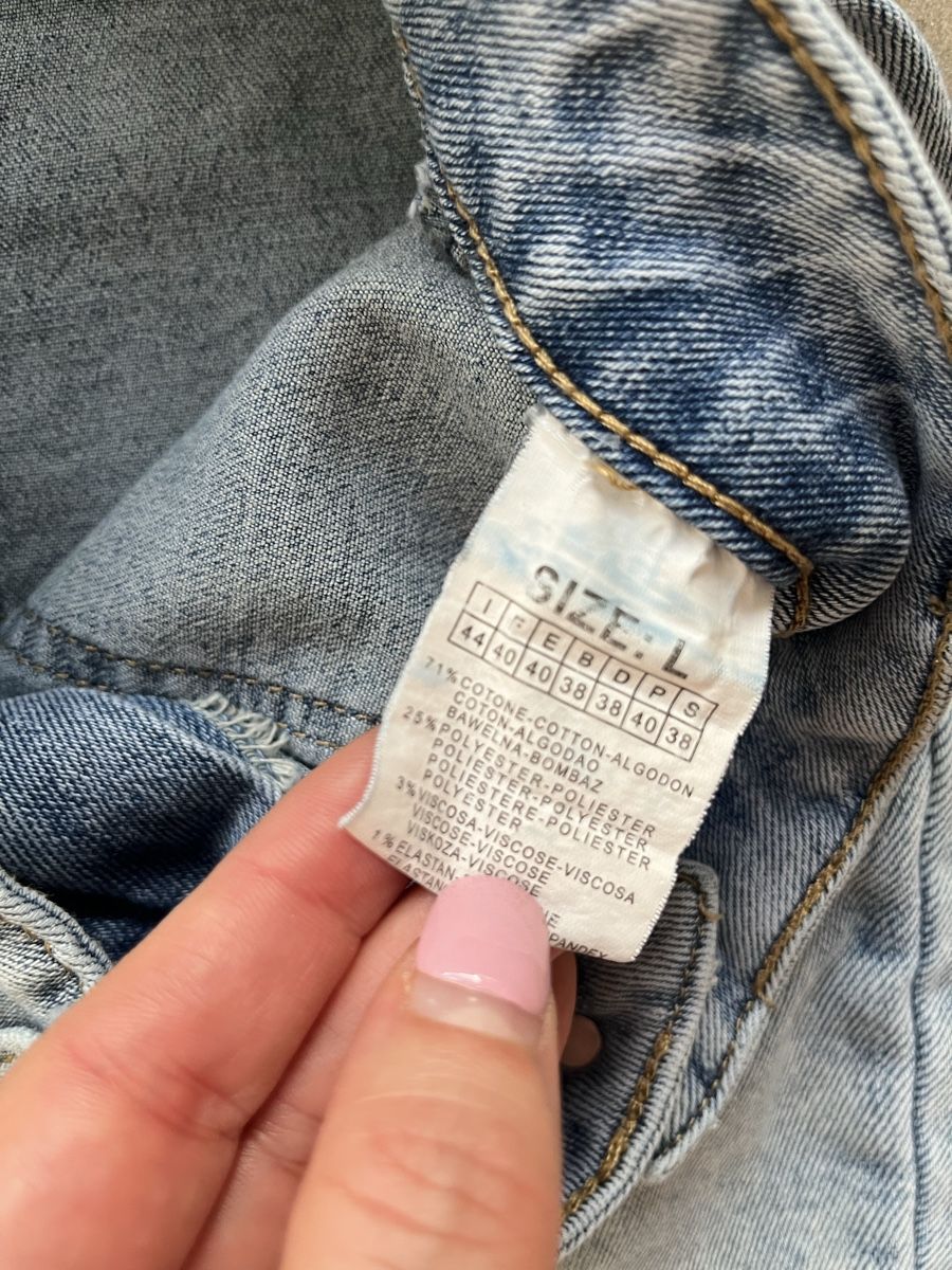 Jeans: Trendige Schlaghose Jeans in hellblau, Grösse M-L – Usato da Oberengstringen venduto da Baby_Fashion 2