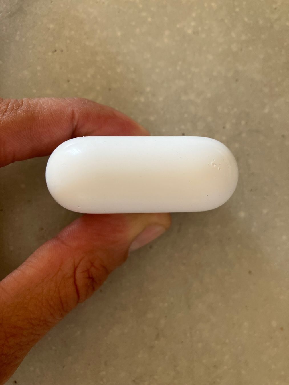 Apple Cuffie: Apple AirPods 3 Case – Usato da Lausanne venduto da mr.v 5