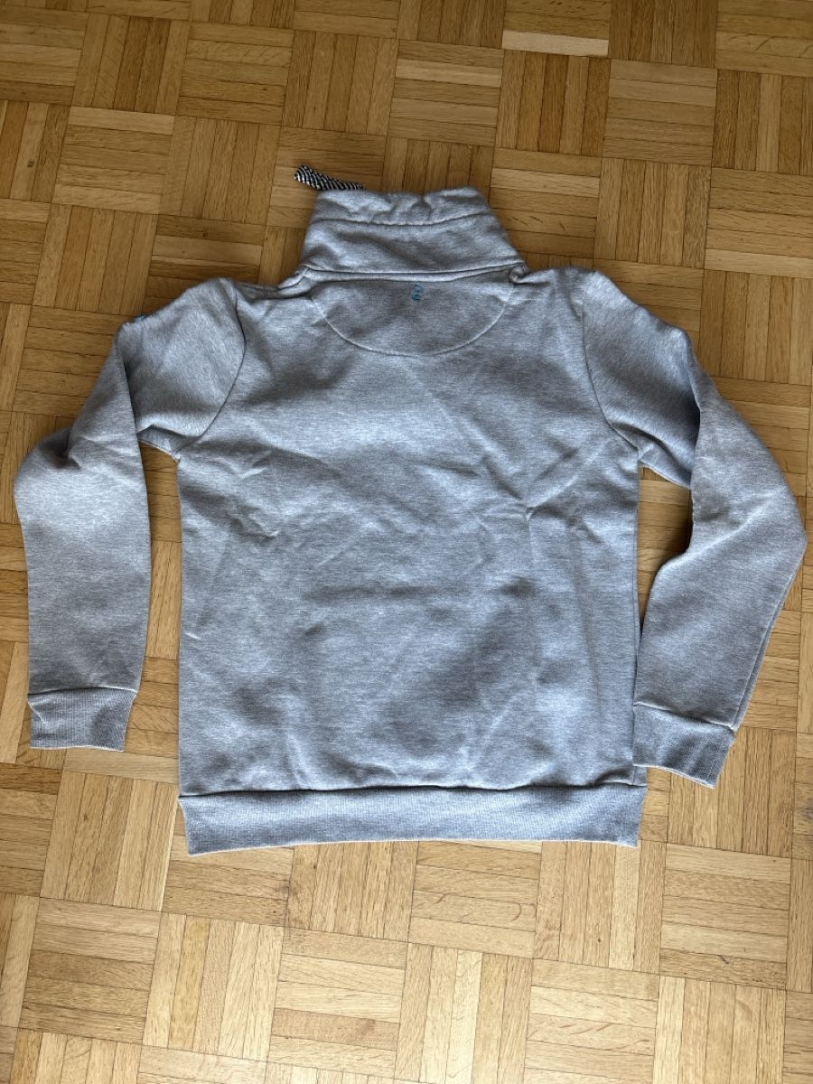 Pullover & Sweatshirts: Felpa Esperado – Gebraucht aus Losone von Chanty1970 1