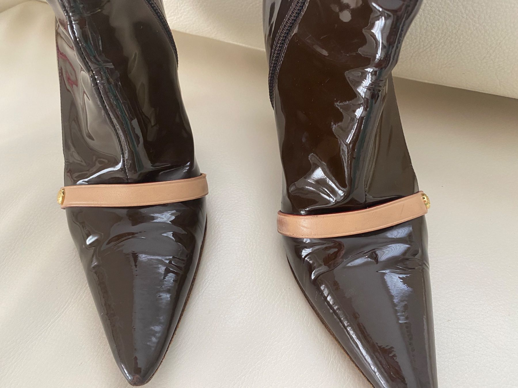 Louis Vuitton Scarpe da donna: MOST WANTED - LOUIS VUITTON Stiefeletten, Gr. 37 – Usato da Winkel venduto da ferrari2022 2