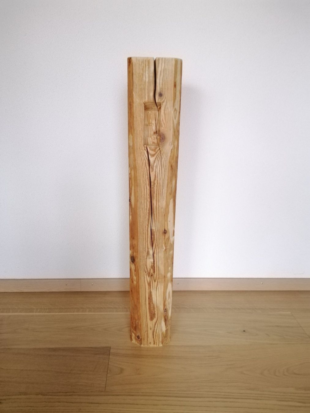 Holzartikel: Balken aus 100-jährigem Haus – Neu (gemäss Beschreibung) aus Widnau von ForViolin