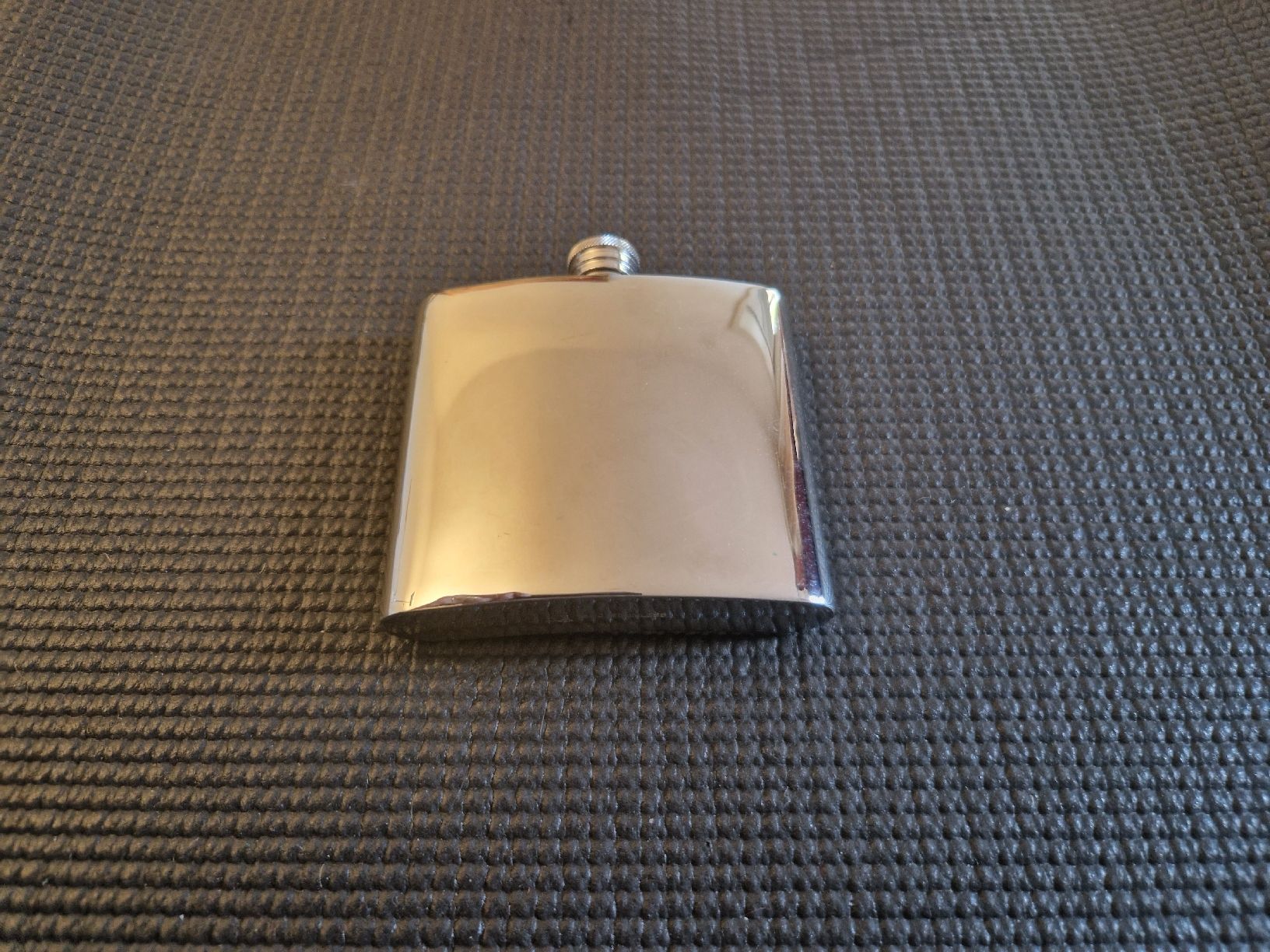 Sonstiges: Vintage Flachmann Hip Flask18/10 stainless – Gebraucht aus Fislisbach von mka_km8f 1