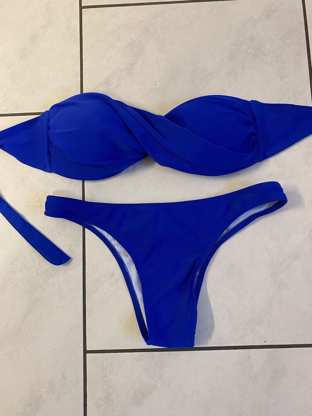 Costumi da bagno & Bikini: Bikini Katia - Grösse ca. 34/36 - Royalblau – Usato da Eschenbach SG venduto da Peachick 3