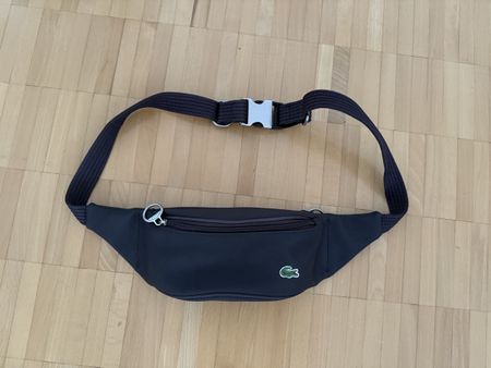 Lacoste Bauchtasche dunkelbraun einwandfreier Zustand