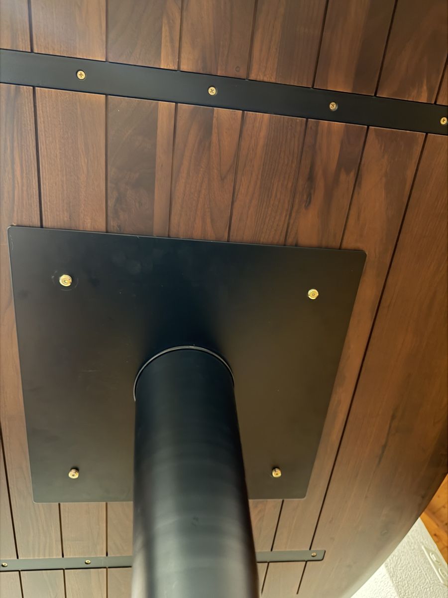 Tavoli: Massivholz Tisch Nussbaum – Usato da Zürich venduto da dae_57z6 2