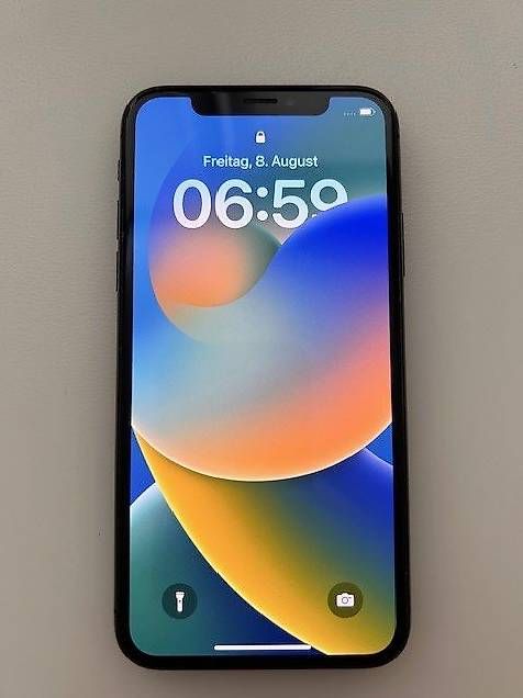 Telefoni cellulari / Smartphones: iPhone X 64GB Space Gray – Usato da Villnachern venduto da mooher