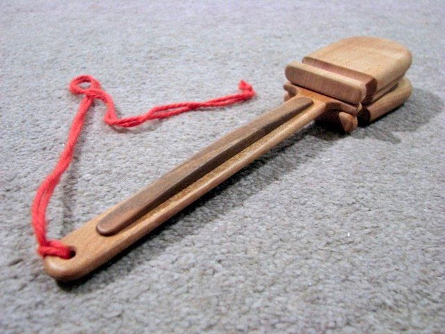 Musikinstrumente: Stiel Kastagnette Klapper Holz Rhythmus Instrument Handarbei – Neu (gemäss Beschreibung) aus Wil ZH von Arbolero 1