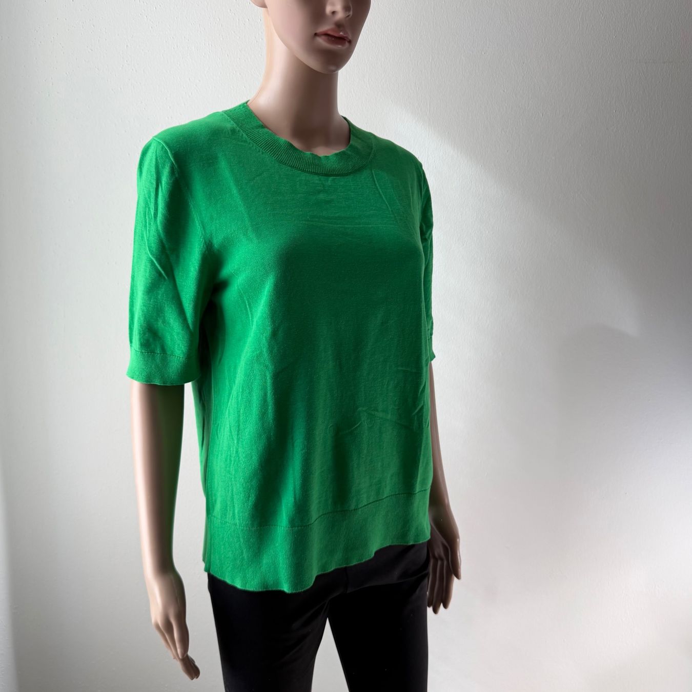 Cos Pulls & Sweat-shirts: COS Kurzarmpullover 💚 – D'occasion à zürich par vintage12 7