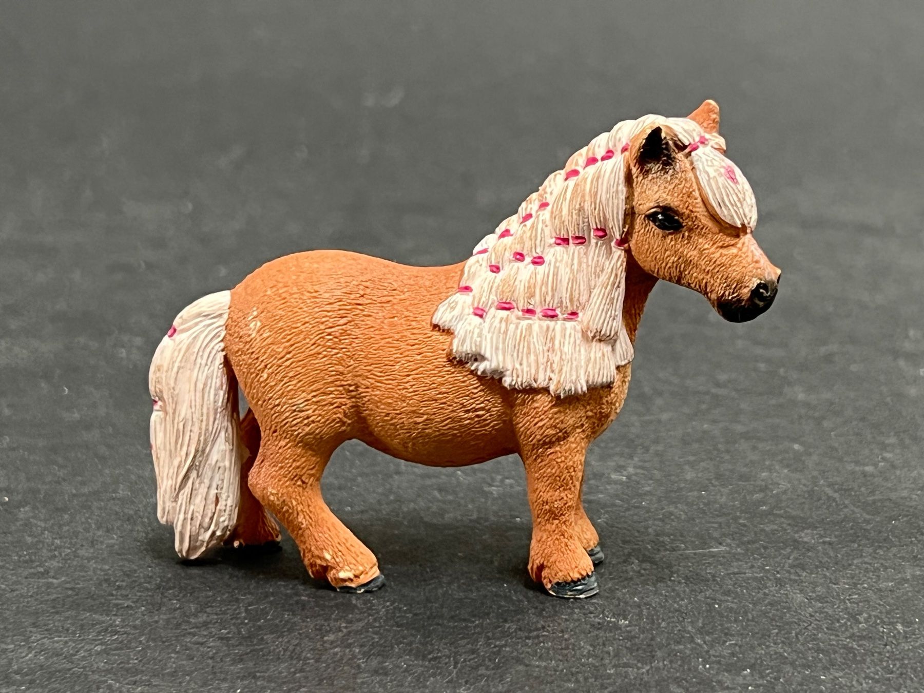 Schleich Figuren: Schleich 13776 Mini Shetty Stute Pferd – Gebraucht aus Ennetbaden von mapa05