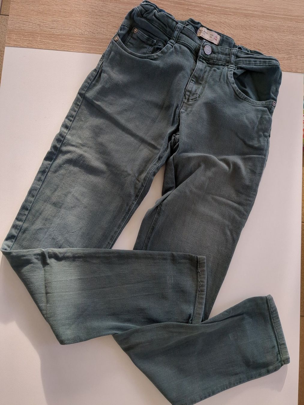 Zara Pantaloni: Jeans 140 Zara – Usato da Seuzach venduto da Gajos