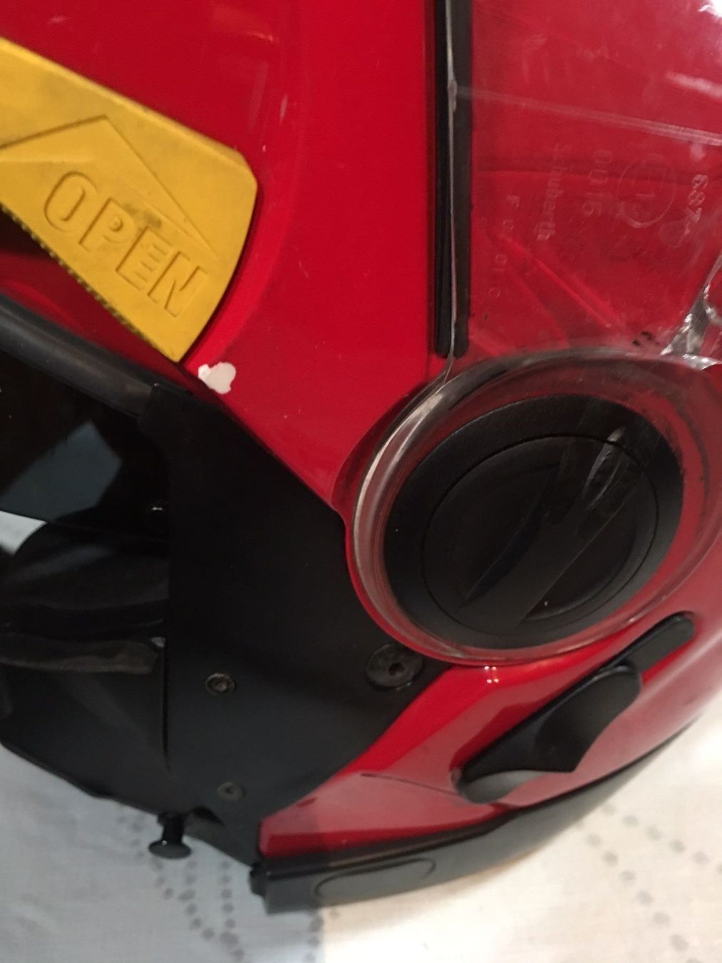 Caschi & visiere: Schuberth Helm – Usato da Olten venduto da Tombik 4