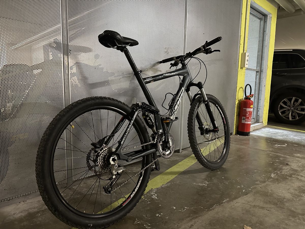 Scott Biciclette: Scott Reflex FX25 Mountainbike vollgefedert – Usato da Schaffhausen venduto da MX02 1