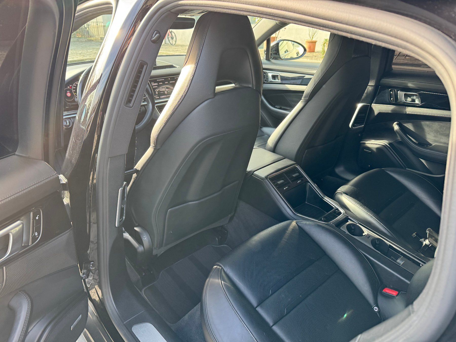 Porsche Autos: PORSCHE Panamera ab MFK – D'occasion à Umiken par nsk_m6bf 5