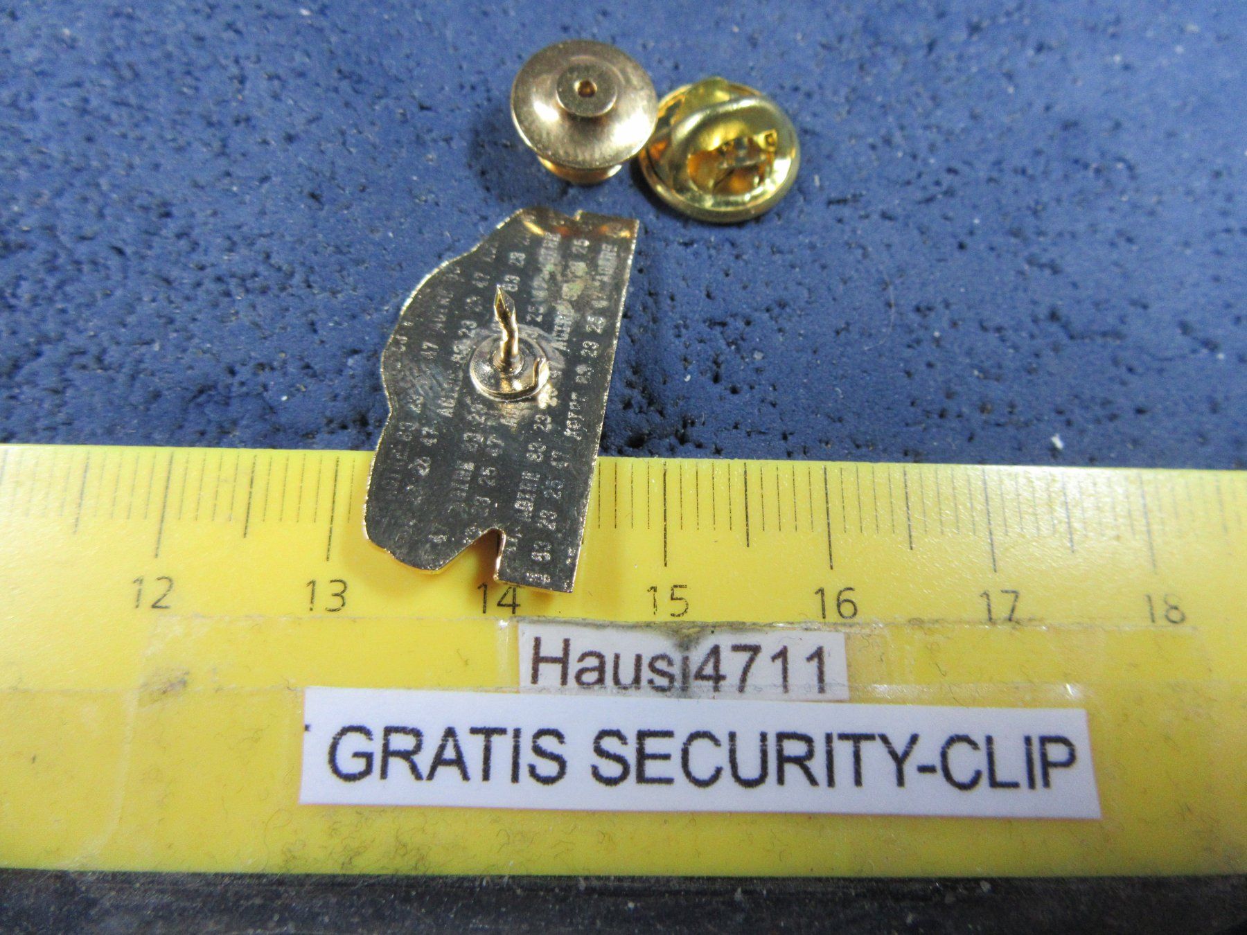 Porsche Placchette & Badge: PORSCHE 911 ROT AUTO PIN GLASIERT KLEIN – Usato da Ettingen venduto da Hausi4711 1