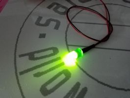 LED 5mm verkabelt, 12V DC, grün