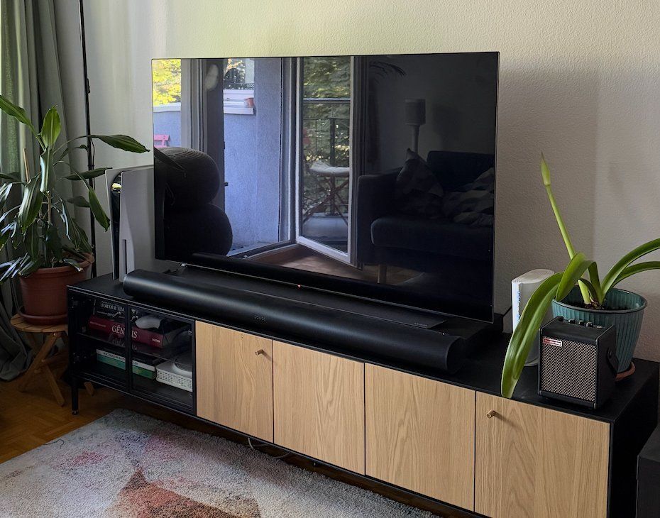 LG Appareils TV: LG OLED55C9PLA — 55" 4K OLED Smart TV – D'occasion à Luzern par Messer_a