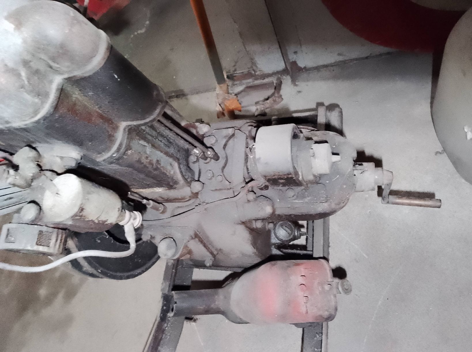 Motoren: moteur stationnaire Bernard suisse – Defekt aus saillon von Lamateur 2