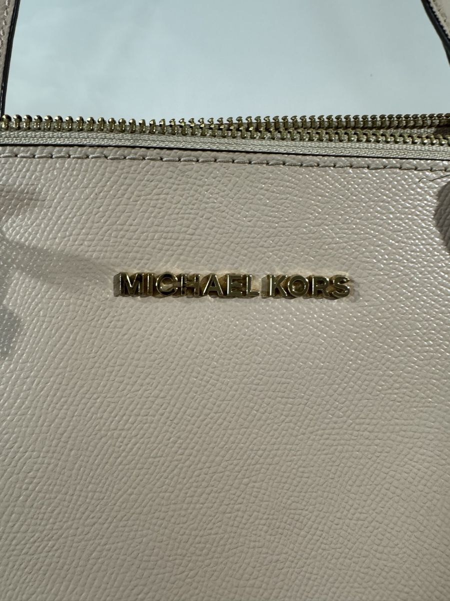 Michael Kors Borse da donna: Michael Kors Handtasche – Usato da Liebefeld venduto da ang_2hq8 1