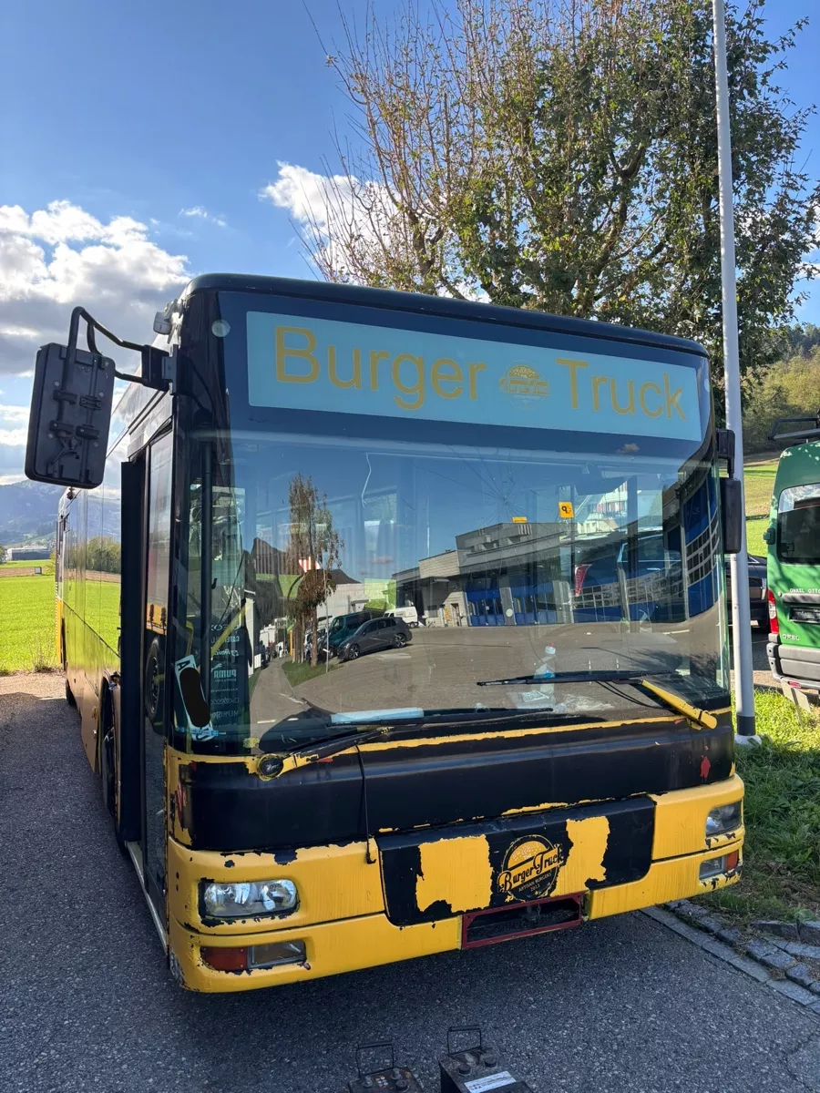 Man Veicoli commerciali: MAN Bus – Usato da Niederbipp venduto da Doemu