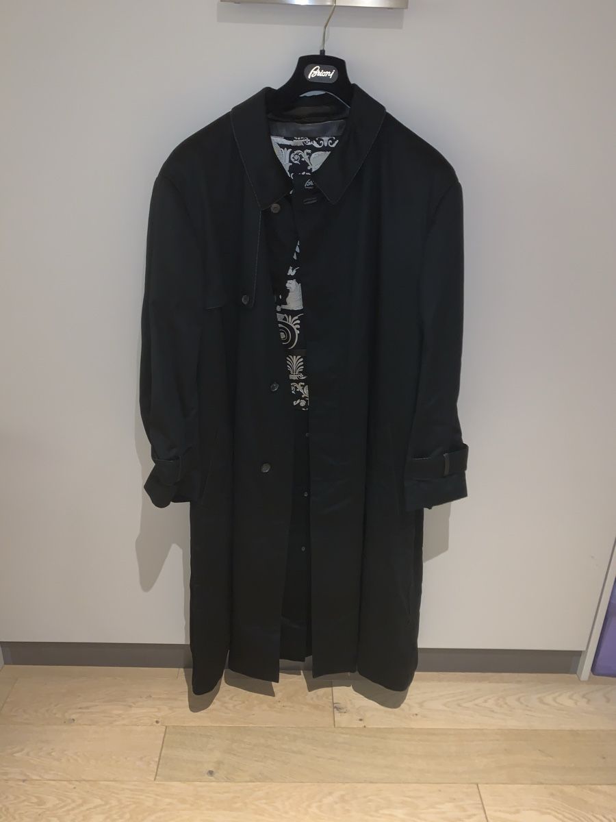 Brioni Cappotti: Brioni manteau noir cachemire – Nuovo (secondo la descrizione) da Carouge GE venduto da cytoplan