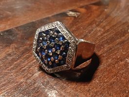 Weissgoldring 750 18K mit Saphire und Diamanten