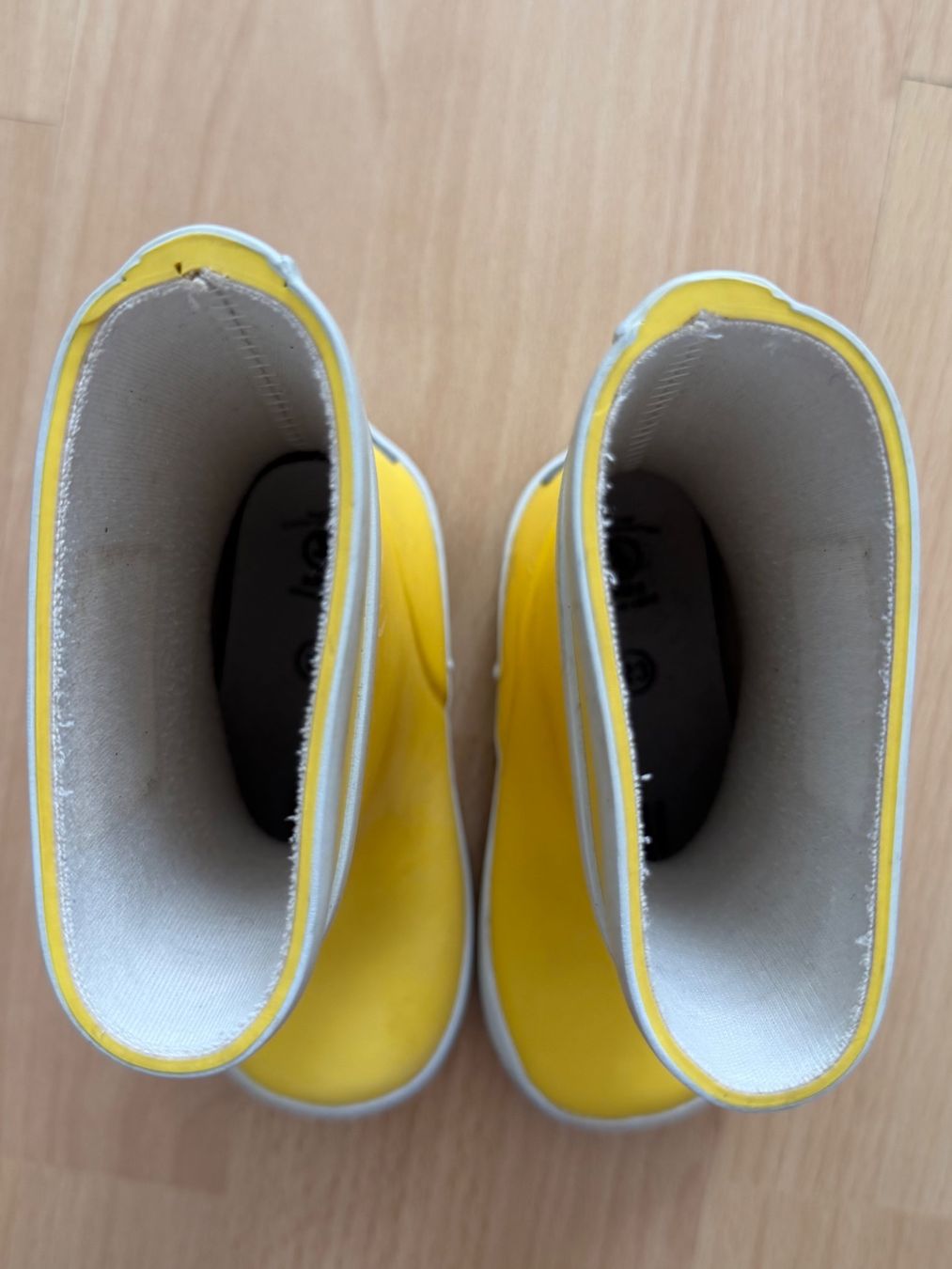 Chaussures garçon: Aigle - gelbe Kindergummistiefel – D'occasion à Zürich par laurapb 5