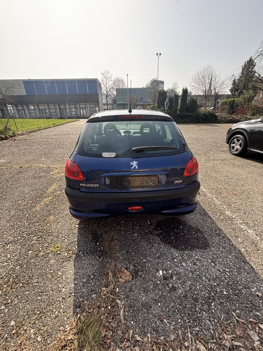 Peugeot Automobili: Peugeot 206 1.4 – Difettoso da Reiden venduto da sev_x7p9 3
