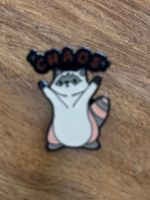 Lustiger Pin Waschbär Chaos