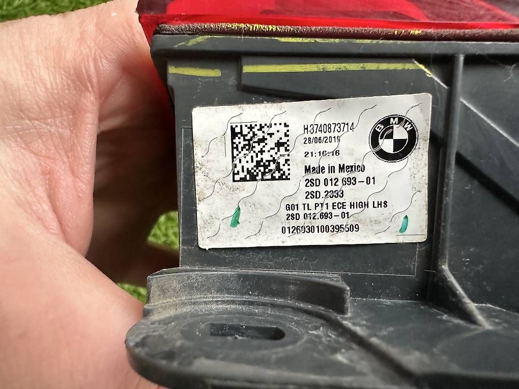 BMW Fari: Feu arrière gauche BMW X3 G01 – Usato da Lausanne venduto da yoz_csv2 1