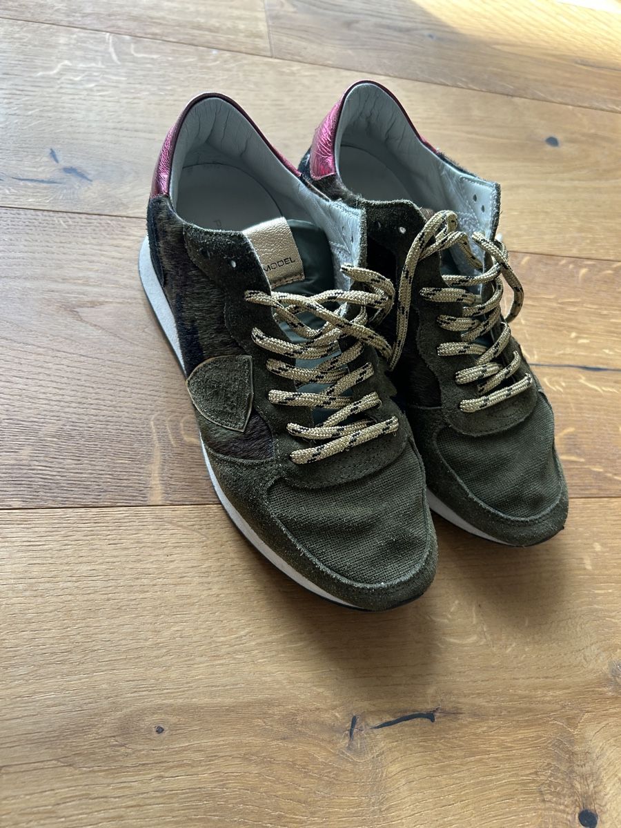 Damenschuhe: Philippe Model Sneaker Gr. 36, Olivgrün – Gebraucht aus Hausen am Albis von Speedfritz123 1