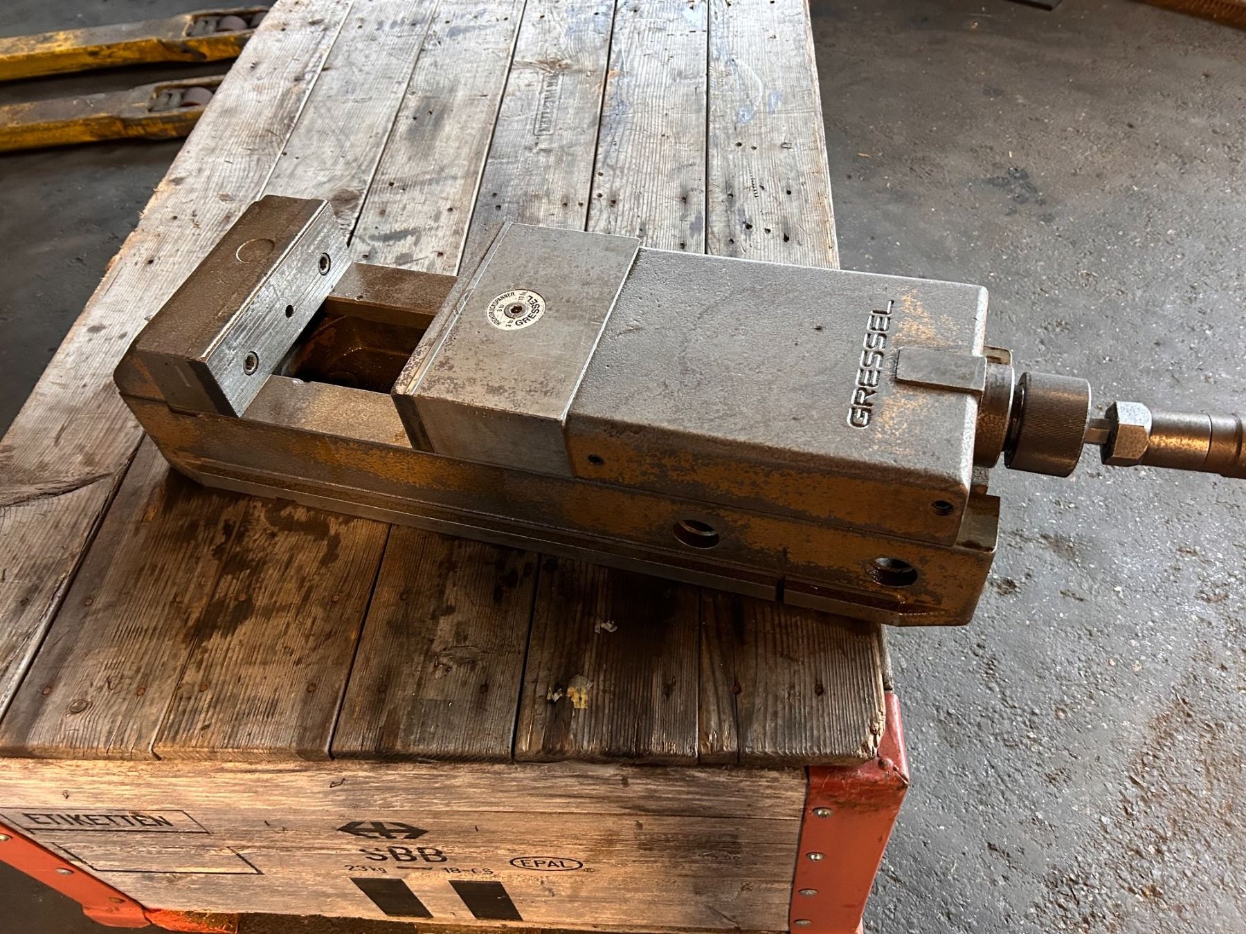 Tutte le macchine: Gressel 200 Spanner gross – Usato da Münchenstein venduto da fransch 8