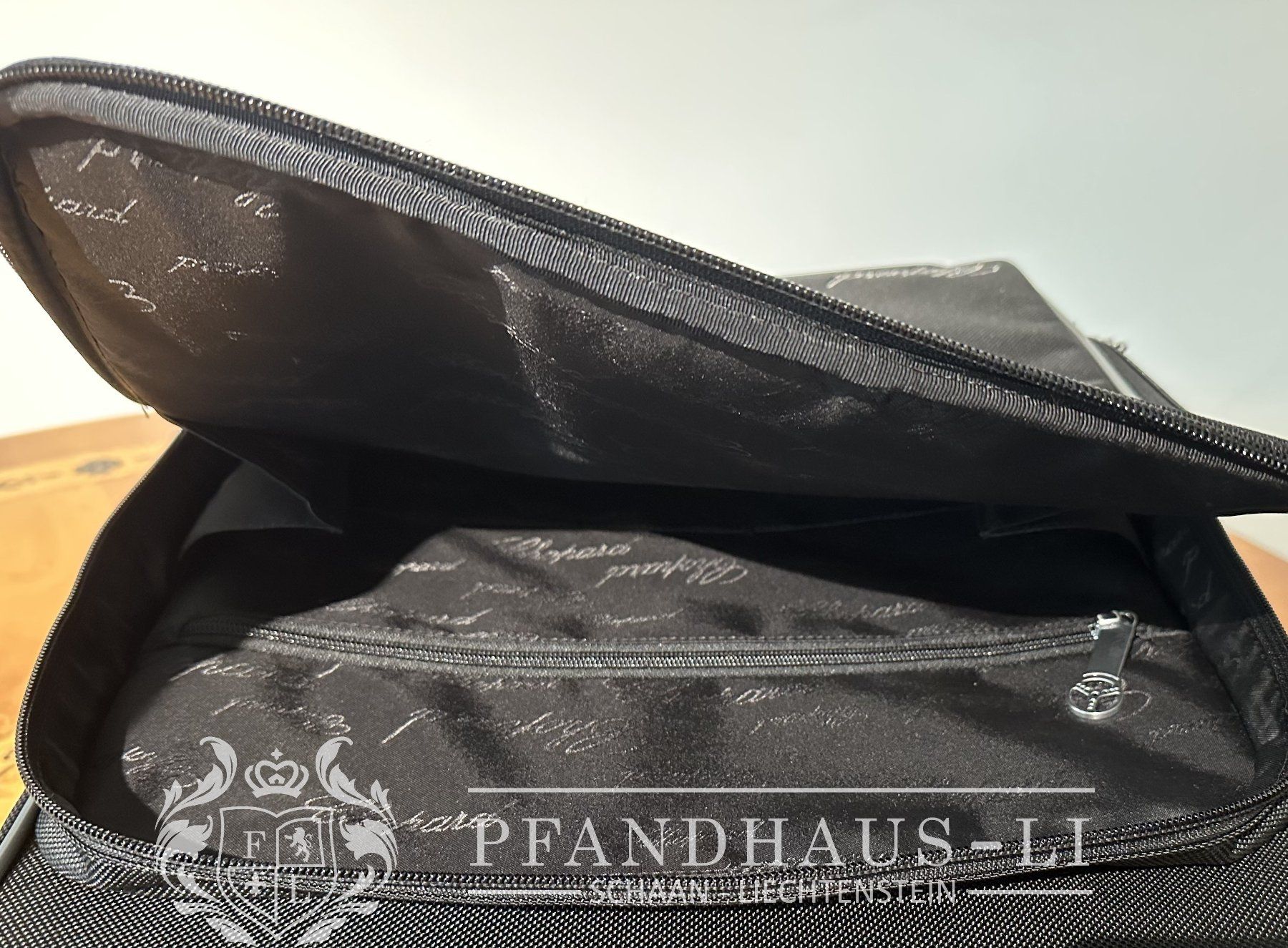 Valigie: Chopard Trolley Jacky Ickx Limited Edition unbenutzt – Nuovo (secondo la descrizione) da Schaan venduto da Pfandhaus-LI 4
