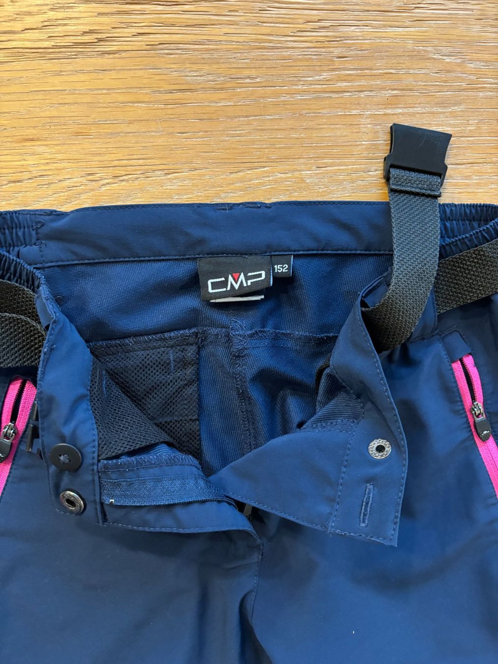CMP Pantaloni: Treckinghose Gr. 152 – Usato da Wahlendorf venduto da Irba 3