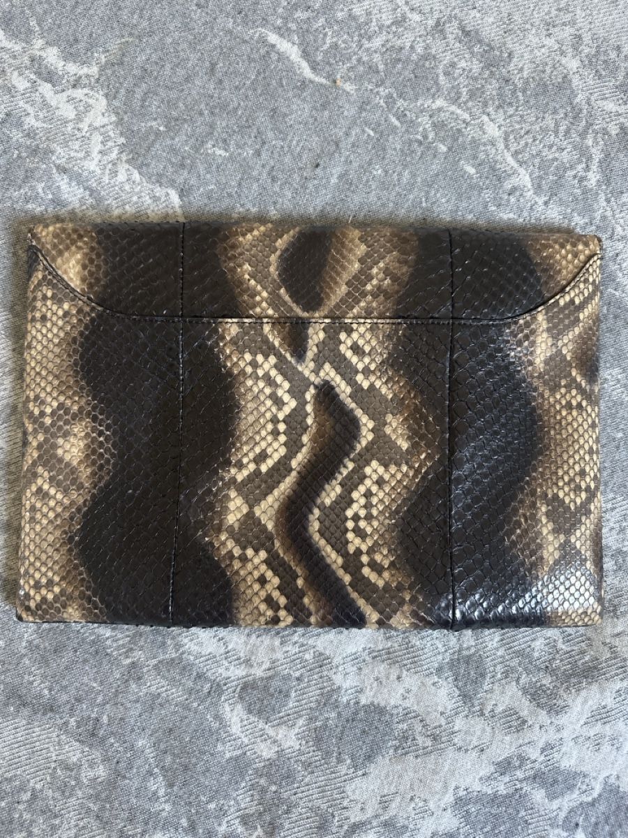 Givenchy Taschen für Damen: Pochette Givenchy python naturel certifiée CITES occasion – Neu (gemäss Beschreibung) aus Commugny von rus_my8v 2