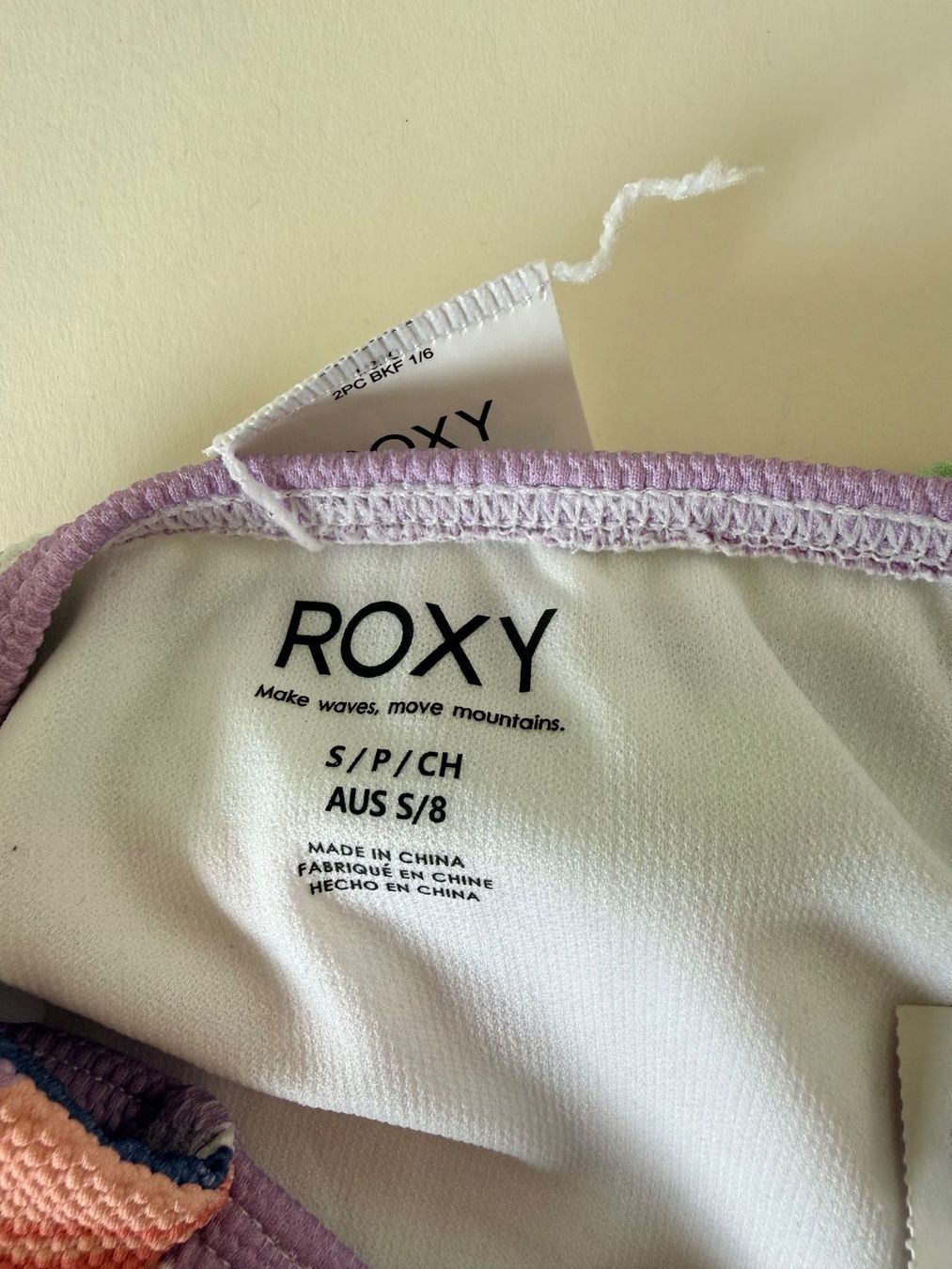 Roxy Costumi da bagno & Bikini: ROXY, Bikini-Höschen, Grösse S, Mehrfarbig – Nuovo e nell'imballaggio originale da Rudolfstetten venduto da gst_g7xl 2