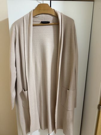 Kapalua Strickjacke beige Grösse M guter Zustand
