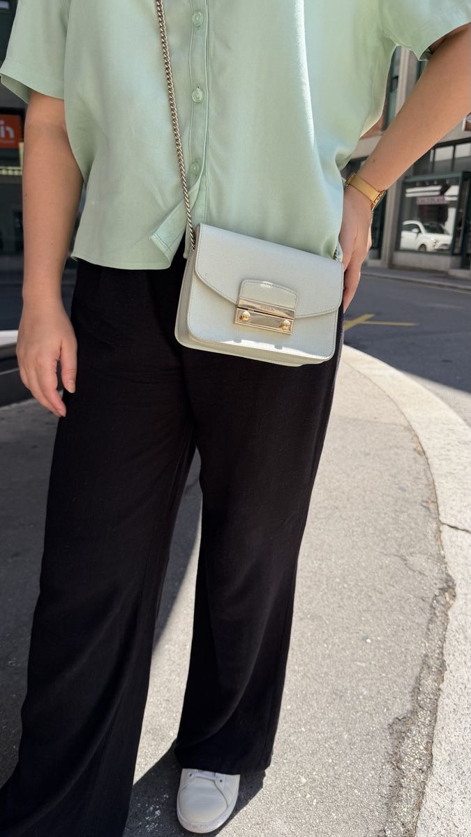 Furla Sacs femmes: Furla metropolis Mini Bag Light Green – D'occasion à Lugano par cri_djb