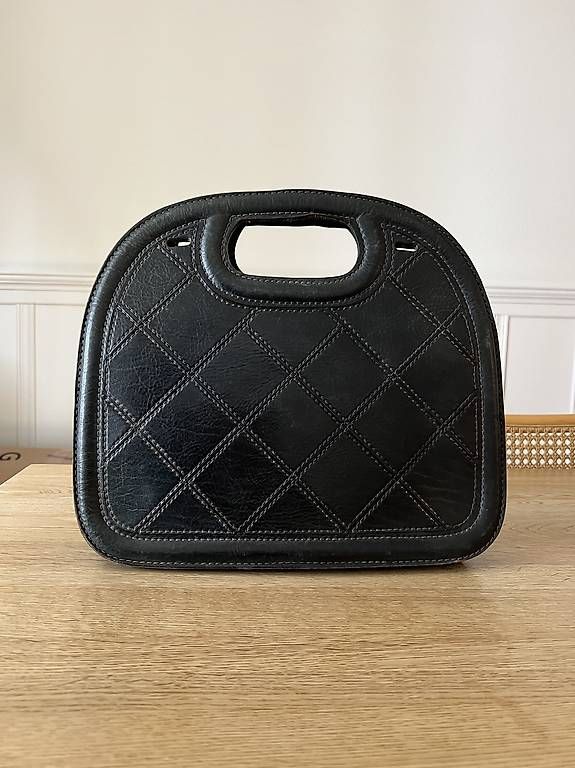 Borse da donna: Schwarze Ledertasche Vintage – Usato da Zürich venduto da nic_l9gv