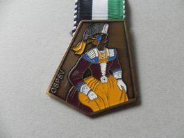 Medaille Frau Tracht Trachtenfest Fest von Jahr 1977