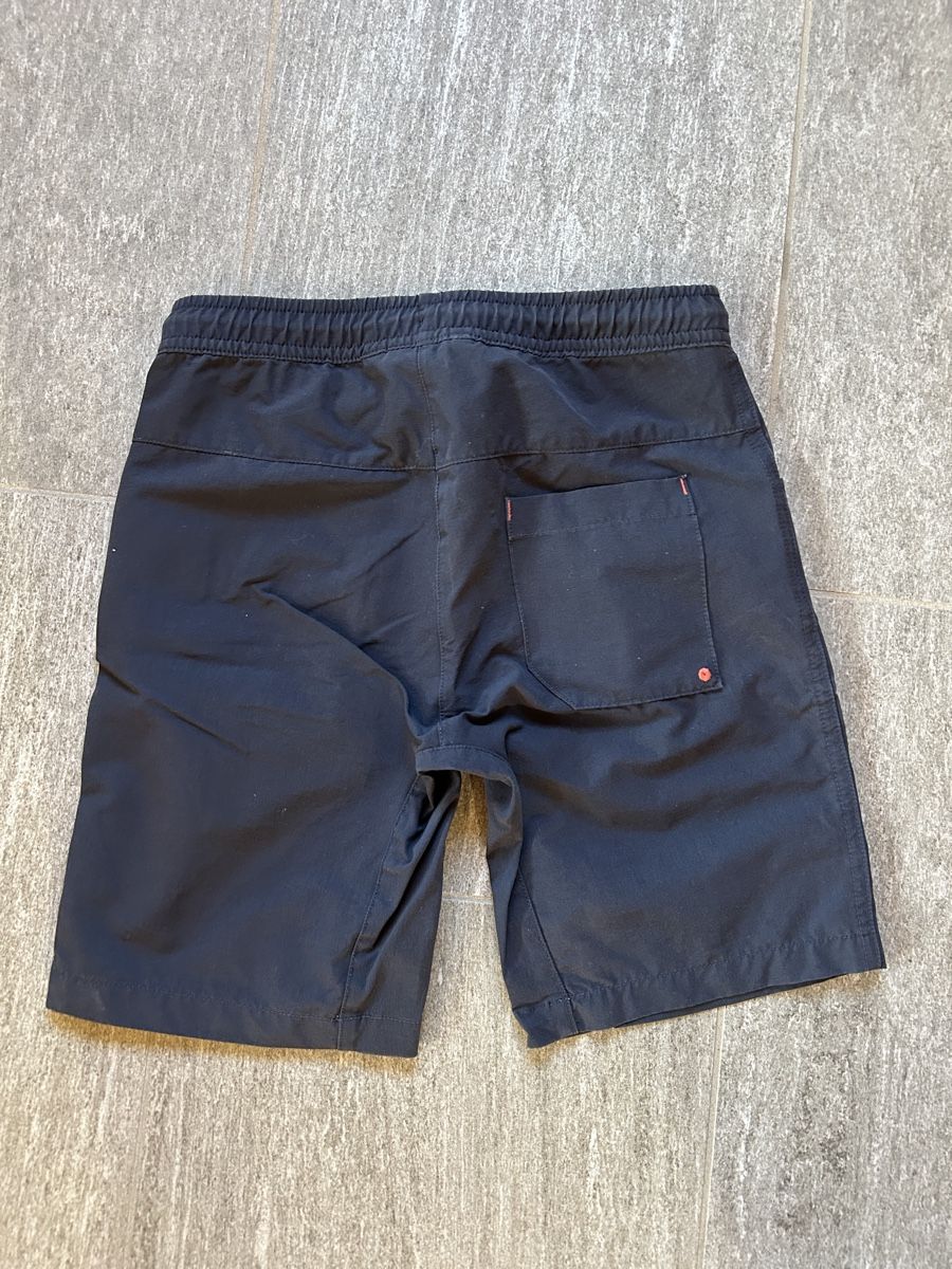 Didriksons Pantaloni: DIDRIKSONS Shorts Gr. 130 – Nuovo (secondo la descrizione) da Oberurnen venduto da Berghexe 1