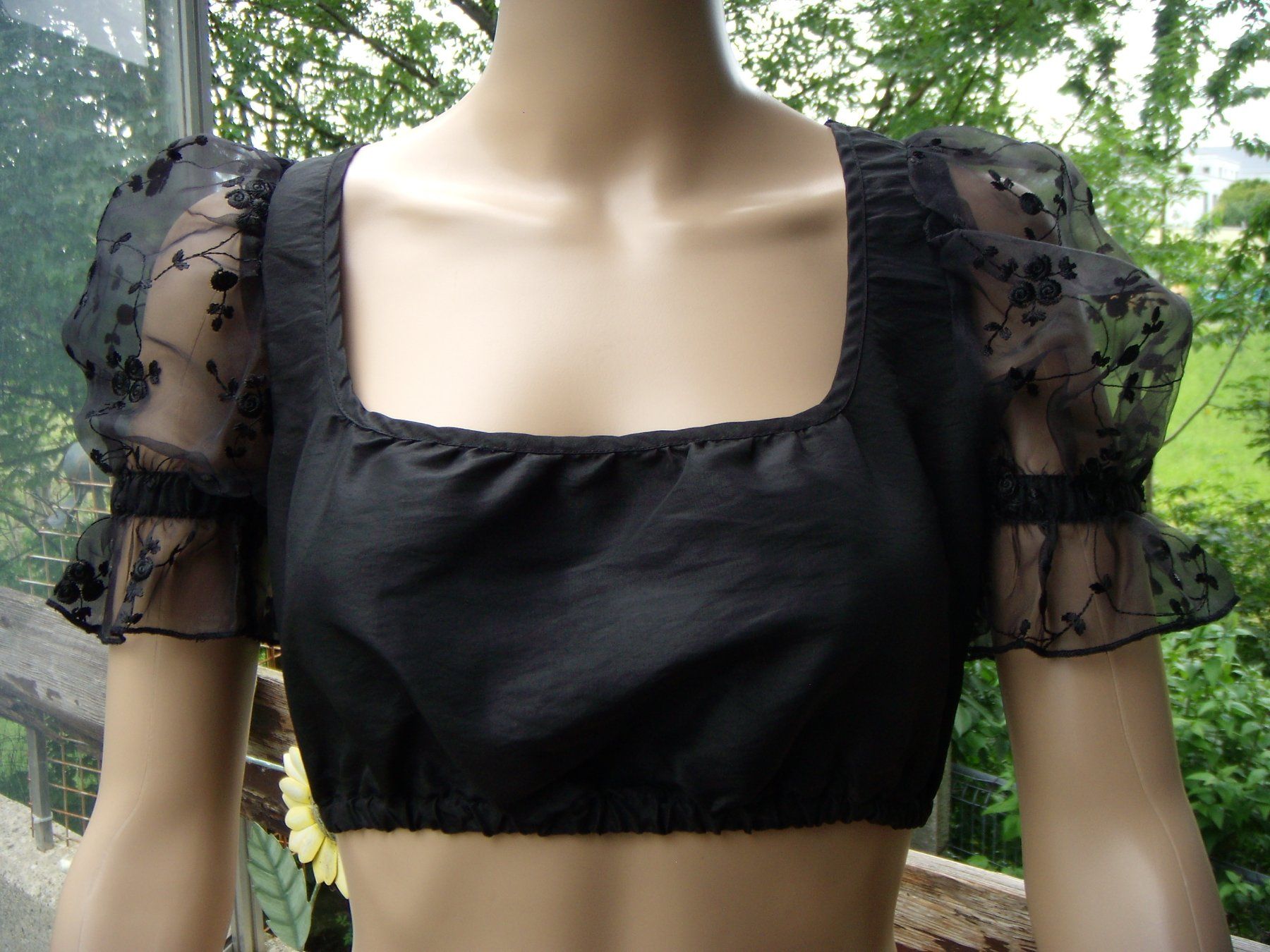 Kostüme: Country Line Dirndl , Gr.32 , schwarz- lila – Neu (gemäss Beschreibung) aus Schwarzenbach SG von Rigus 8