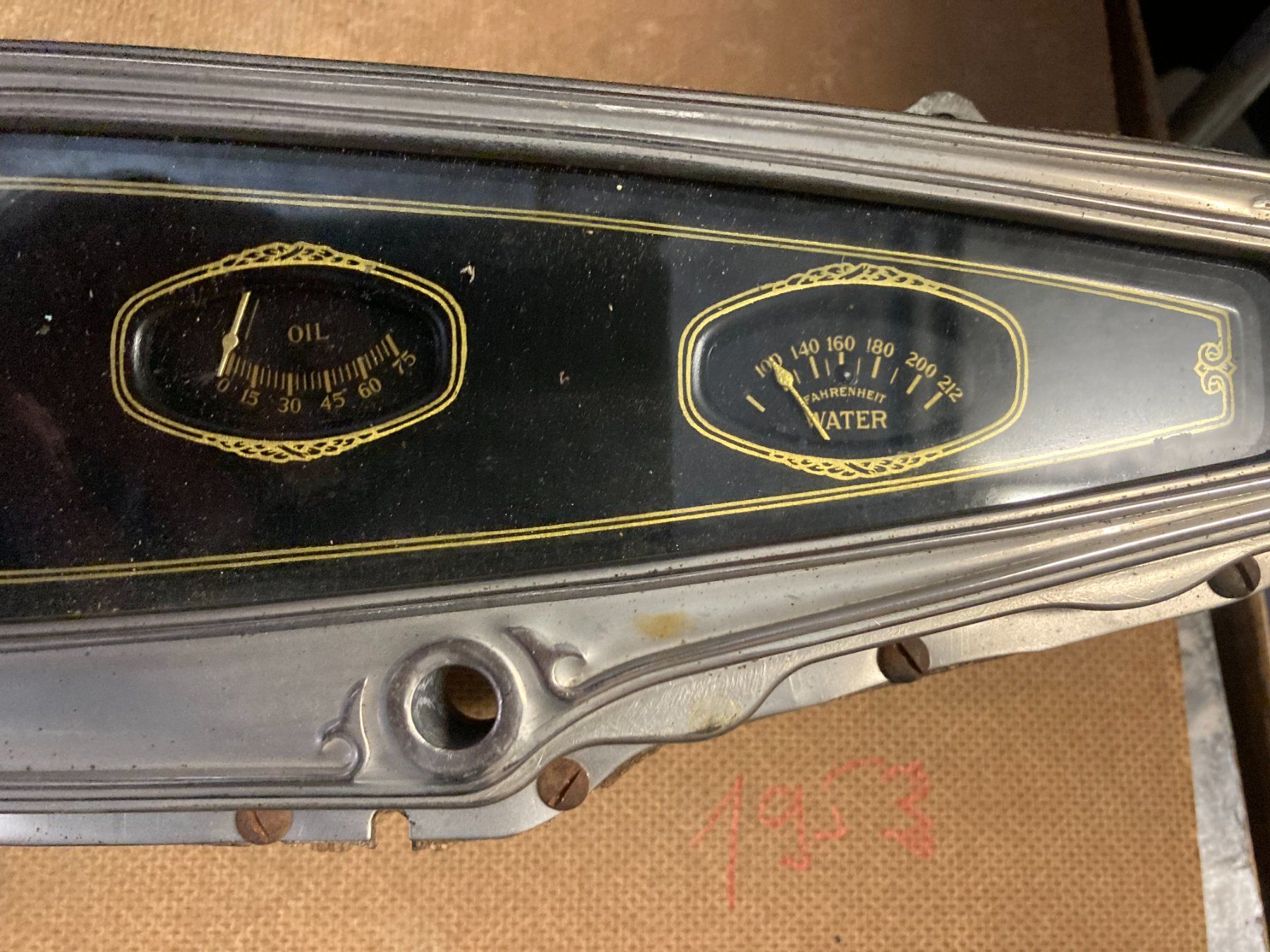 Tutti pezzi di ricambio auto: Auto Oldtimer Armaturenbrett – Usato da Filzbach venduto da Sugi7 8