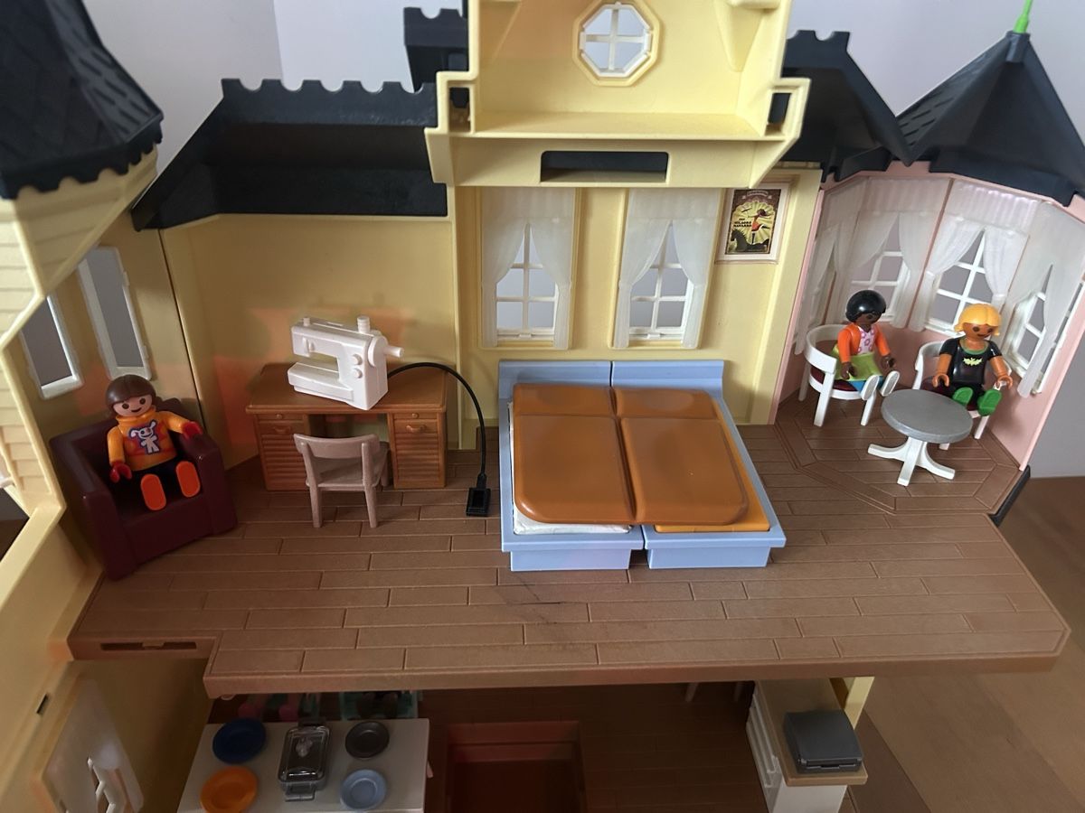 Playmobil Giocattoli: Playmobil Schloss mit Zubehör – Usato da Wagen venduto da Ramona01 2