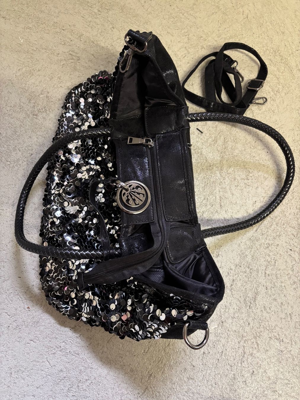 Borse da donna: Kimmidoll Tasche schwarz mit Pailletten – Usato da Sonterswil venduto da VD-Service 2
