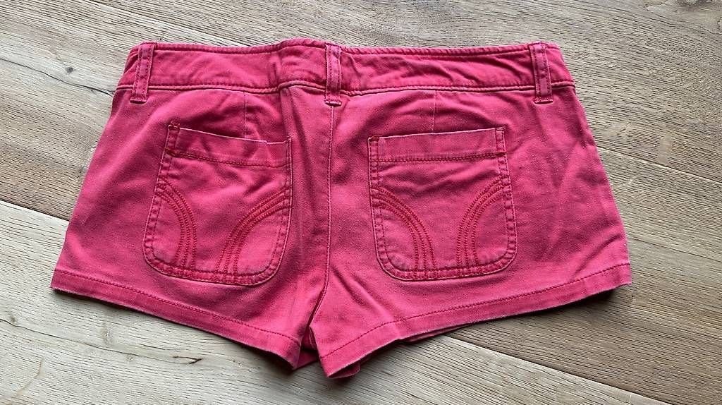 Hollister Pantaloni: Hollister Shorts – Usato da Rombach venduto da ste_5zvl 1