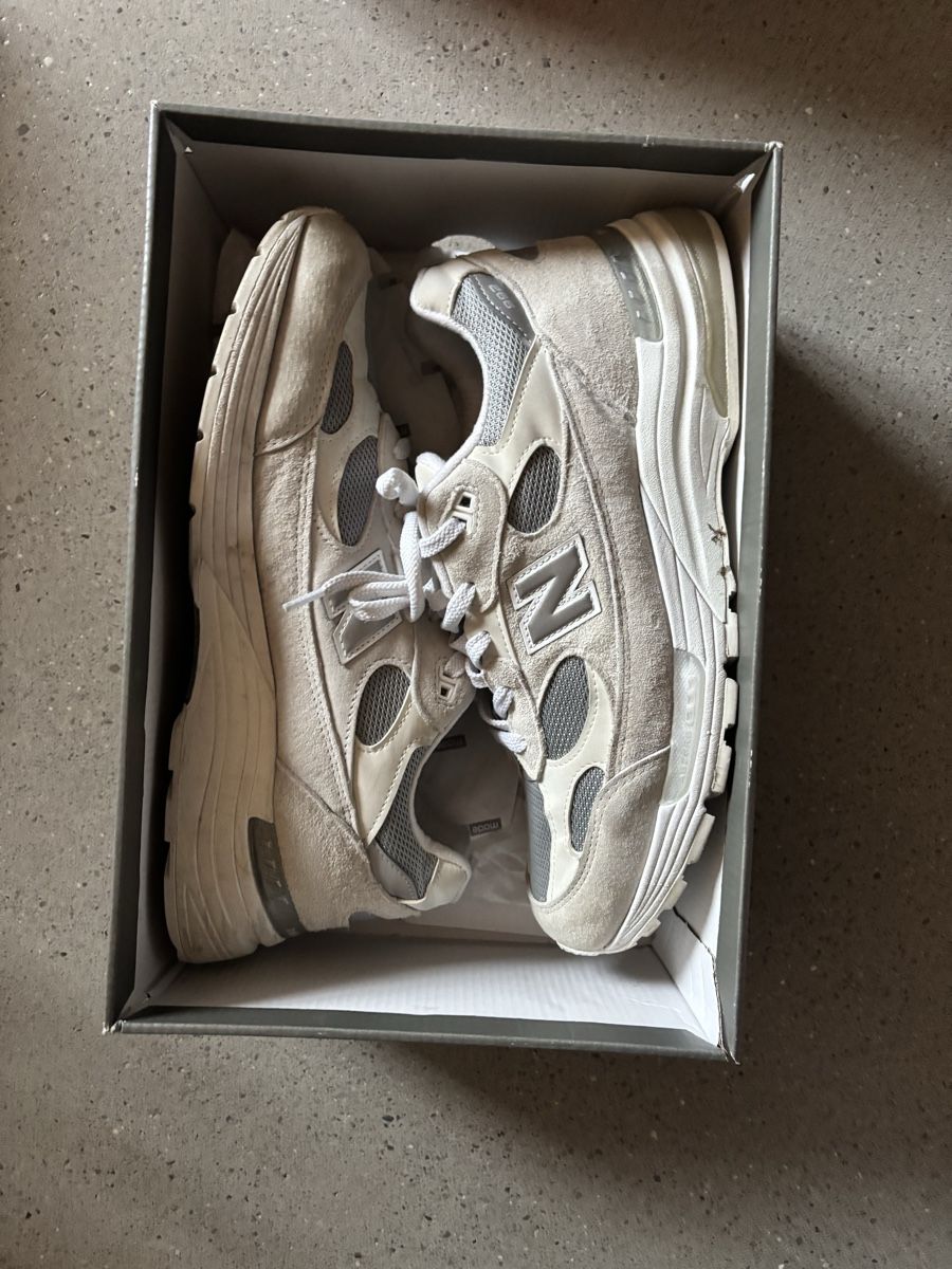New Balance Scarpe da uomo: New Balance 992 Nimbus Cloud White – Nuovo (secondo la descrizione) da Schlieren venduto da lau_jvz6