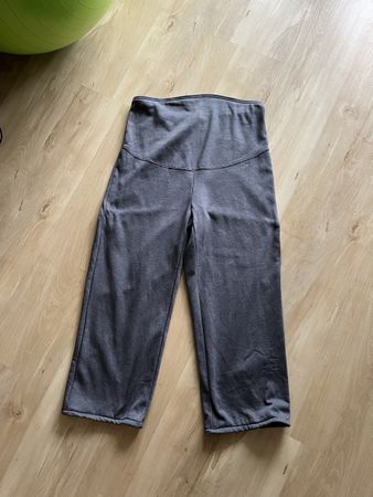 Umstands Trainerhose, mit breiten Beinen