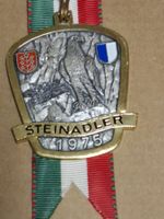 Steinadler (D537)