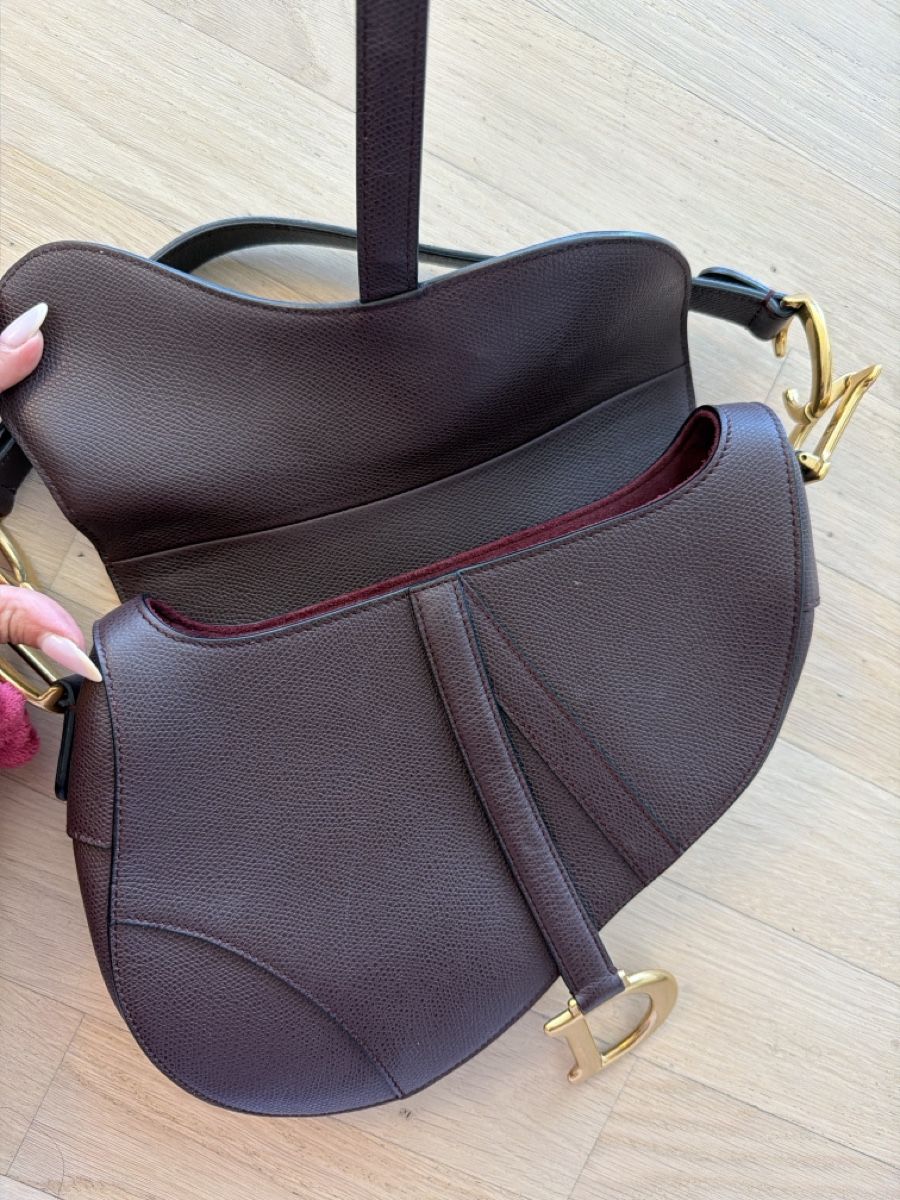 Dior Borse da donna: Christian Dior Saddle Bag Bordeaux Grained Leather – Nuovo (secondo la descrizione) da Effretikon venduto da MaisonNade 6